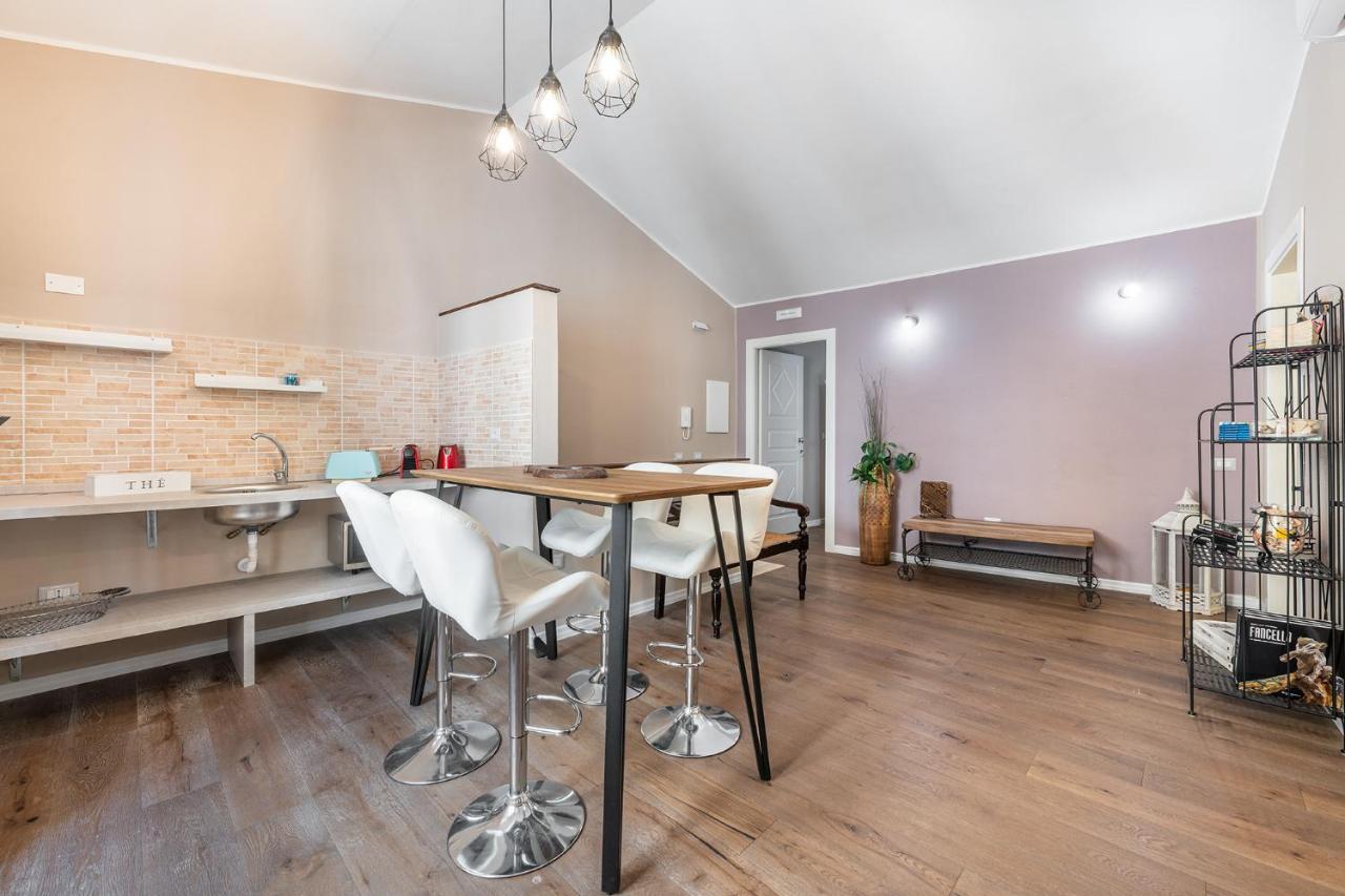 Promenade Boutique Rooms - City Centre Cagliari Eksteriør billede