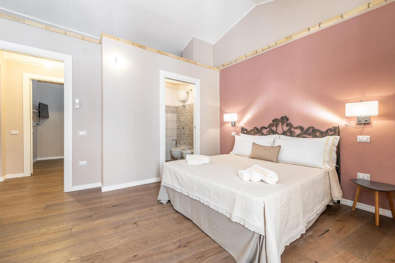 Promenade Boutique Rooms - City Centre Cagliari Eksteriør billede